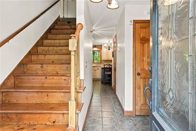 274 Martin Ridge Drive SW, Marietta, GA 30064