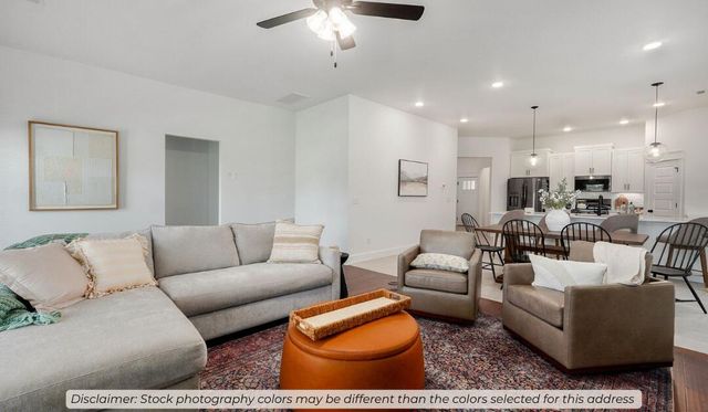 907 Aberdeen Avenue, Carl Junction, MO 64834