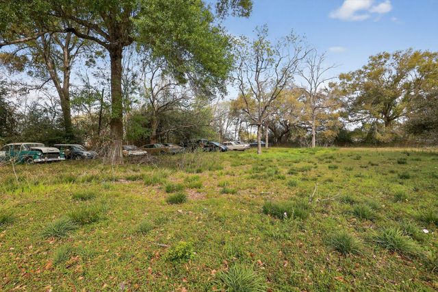 1614 Fellows Road, Houston, TX 77047