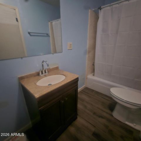 500 N OXBOW Drive, Wickenburg, AZ 85390