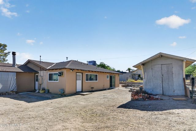 500 N OXBOW Drive, Wickenburg, AZ 85390