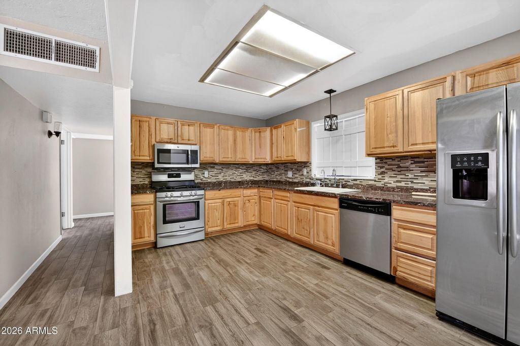 500 N OXBOW Drive, Wickenburg, AZ 85390 — photo 4