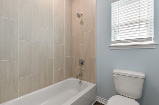 113 Knickerbocker St, Corpus Christi, TX 78418