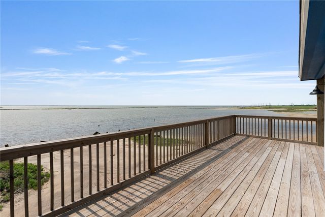 113 Knickerbocker St, Corpus Christi, TX 78418