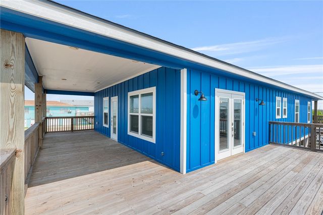 113 Knickerbocker St, Corpus Christi, TX 78418