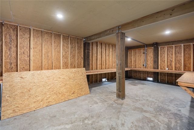 113 Knickerbocker St, Corpus Christi, TX 78418