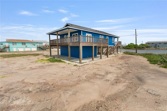 113 Knickerbocker St, Corpus Christi, TX 78418