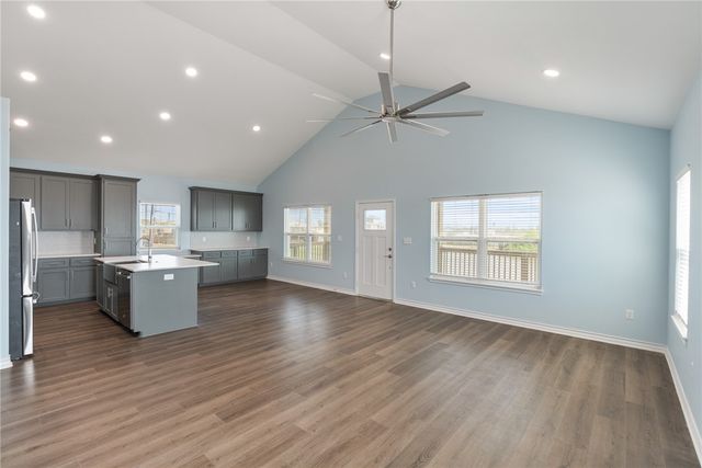 113 Knickerbocker St, Corpus Christi, TX 78418