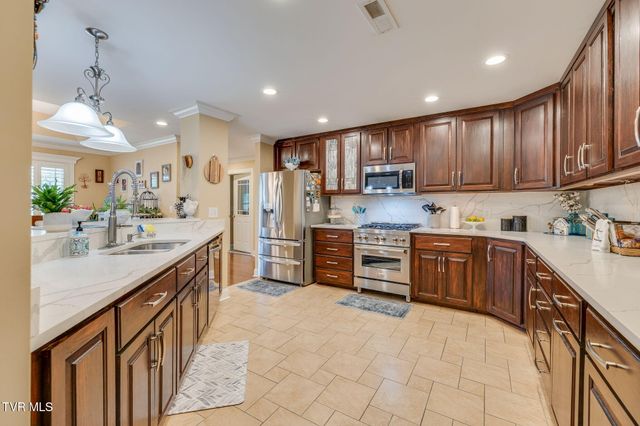 730 Victoria Lee Way, Jonesborough, TN 37659