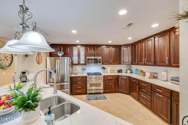 730 Victoria Lee Way, Jonesborough, TN 37659