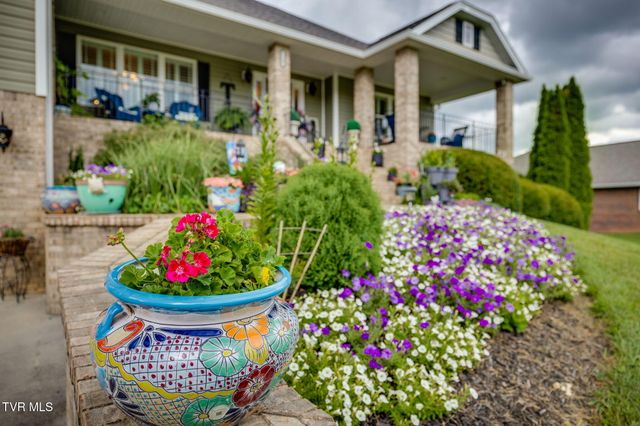 730 Victoria Lee Way, Jonesborough, TN 37659