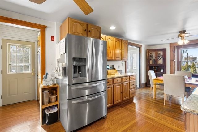 184 Belcher St, Holbrook, MA 02343