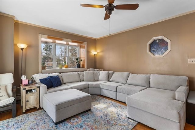 184 Belcher St, Holbrook, MA 02343