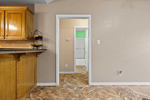 3631 Andrea St, Longview, TX 75604