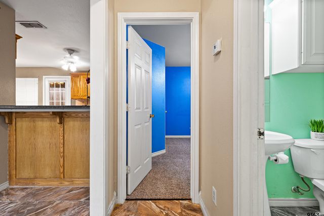 3631 Andrea St, Longview, TX 75604