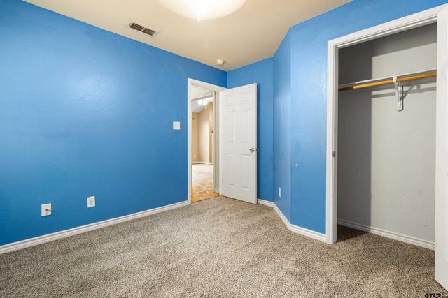 3631 Andrea St, Longview, TX 75604