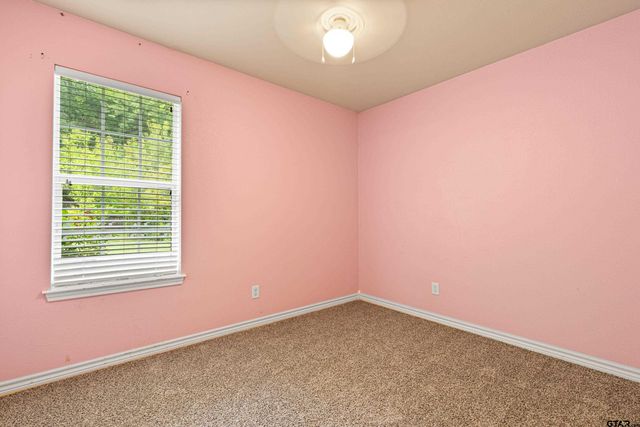 3631 Andrea St, Longview, TX 75604