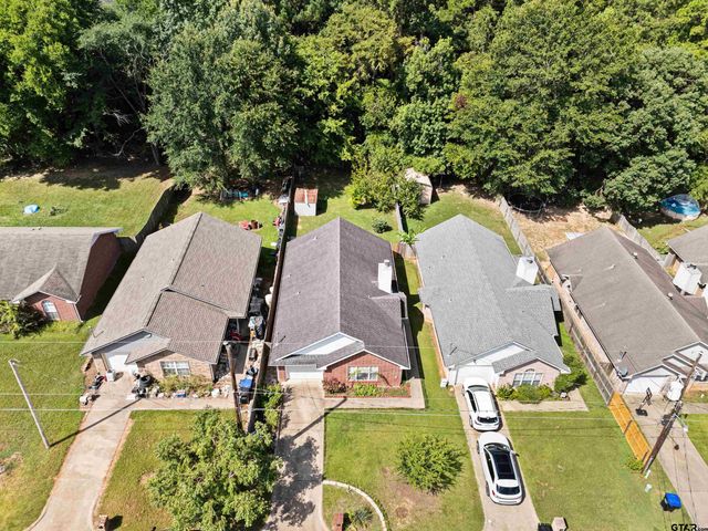 3631 Andrea St, Longview, TX 75604