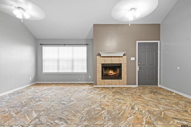 3631 Andrea St, Longview, TX 75604