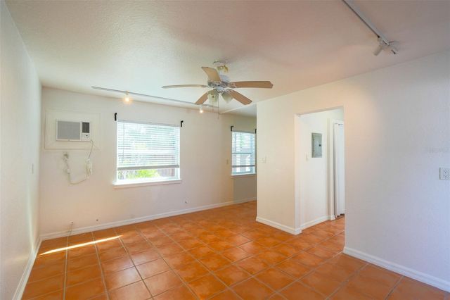 115 145TH AVENUE E 5, Madeira Beach, FL 33708