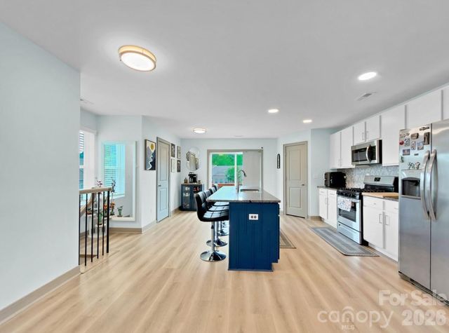 8260 Waxhaw Highway, Waxhaw, NC 28173