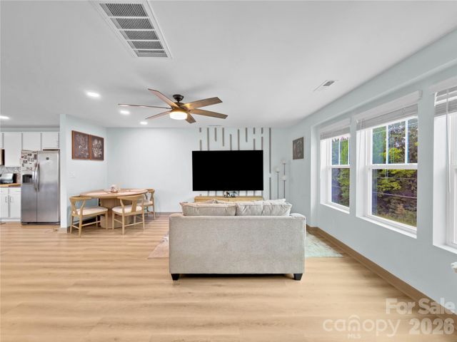 8260 Waxhaw Highway, Waxhaw, NC 28173