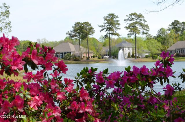 526 Lindgrove Place SW, Ocean Isle Beach, NC 28469