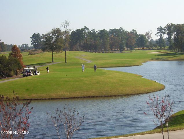 526 Lindgrove Place SW, Ocean Isle Beach, NC 28469