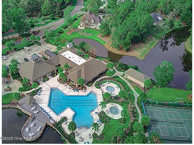 526 Lindgrove Place SW, Ocean Isle Beach, NC 28469