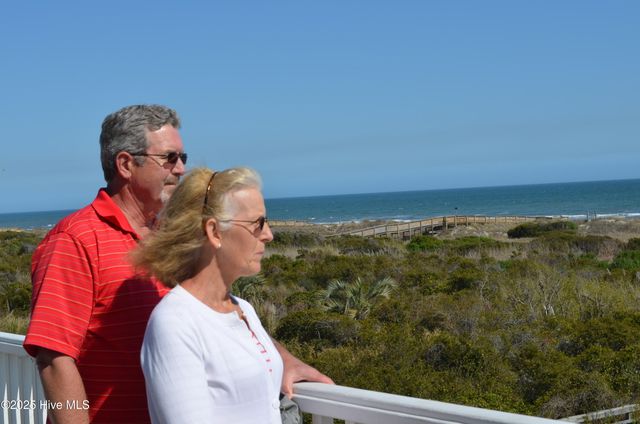 526 Lindgrove Place SW, Ocean Isle Beach, NC 28469