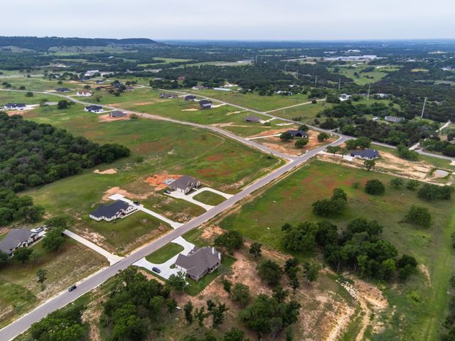 624 R C Luker Court, Granbury, TX 76048