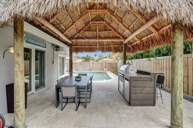 470 SE 4th Court, Pompano Beach, FL 33060