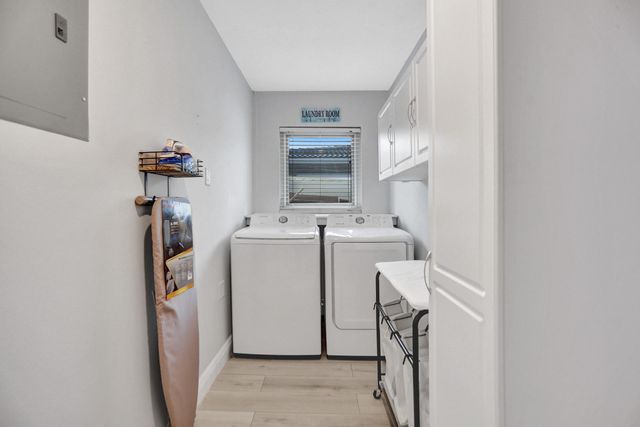 470 SE 4th Court, Pompano Beach, FL 33060