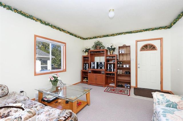 2528 SE 6th Street, Des Moines, IA 50315