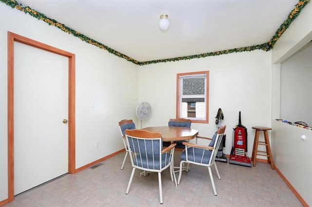 2528 SE 6th Street, Des Moines, IA 50315