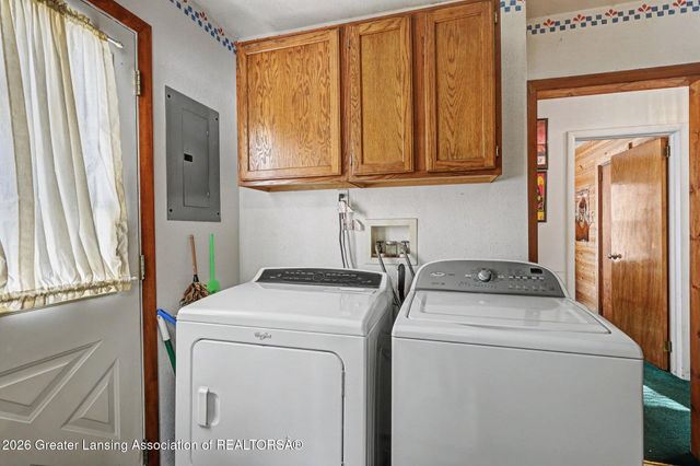 6235 Yunker Street, Lansing, MI 48911