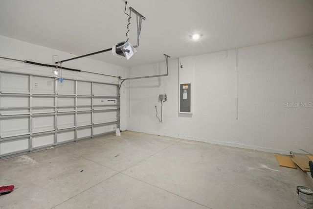 1678 TRAILHEAD LANE, Zephyrhills, FL 33541