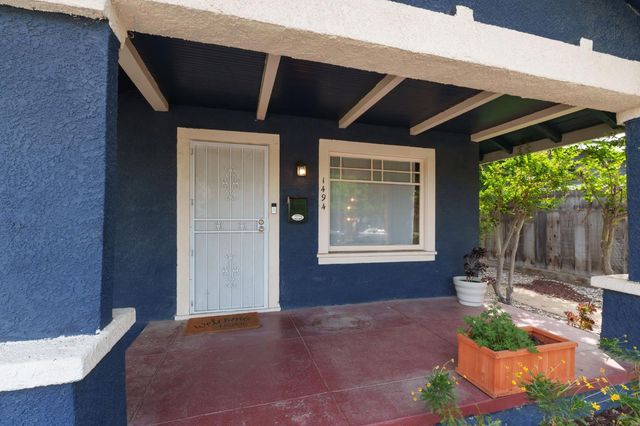 1494 N Wilson Avenue, Fresno, CA 93728