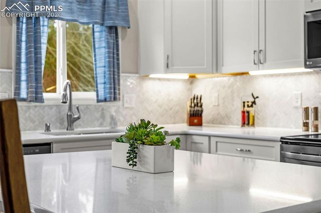 13105 Canyons Edge Drive, Colorado Springs, CO 80921