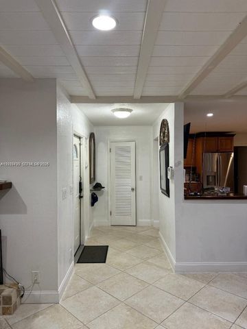 3149 Hollywood Blvd, Hollywood, FL 33021