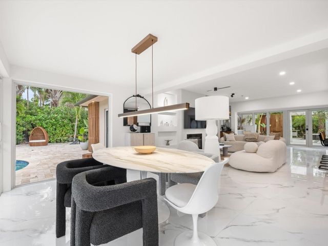 2711 NE 19th Street, Fort Lauderdale, FL 33305