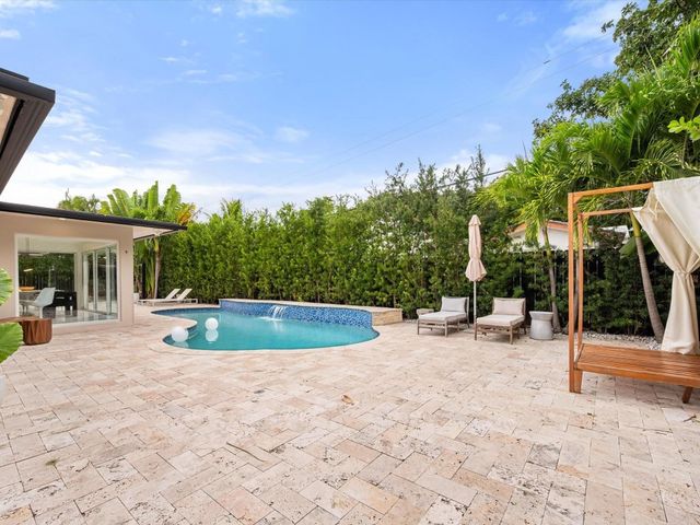 2711 NE 19th Street, Fort Lauderdale, FL 33305