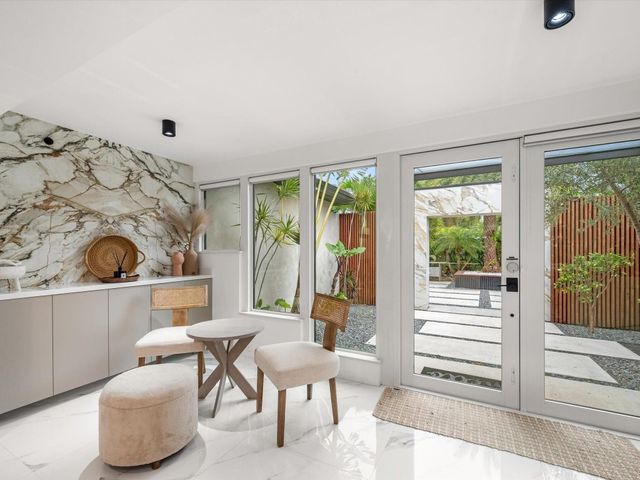 2711 NE 19th Street, Fort Lauderdale, FL 33305