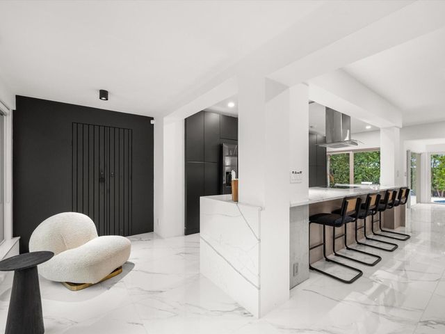 2711 NE 19th Street, Fort Lauderdale, FL 33305