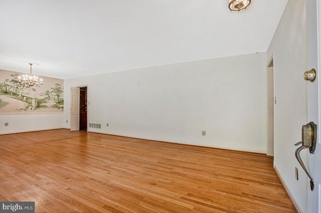 4111 HALIFAX CT, Glen Arm, MD 21057