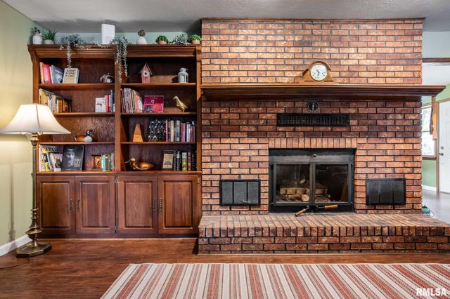 202 Dinah Lane, Marion, IL 62959