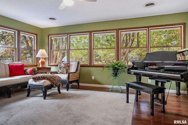 202 Dinah Lane, Marion, IL 62959