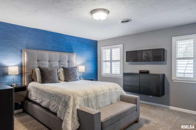 202 Dinah Lane, Marion, IL 62959