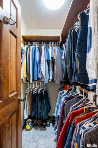 202 Dinah Lane, Marion, IL 62959