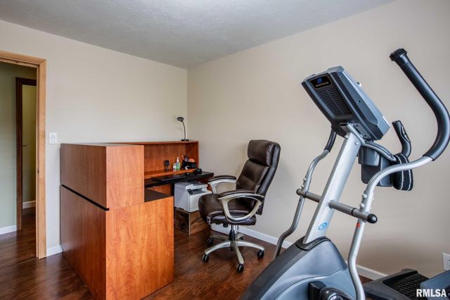 202 Dinah Lane, Marion, IL 62959